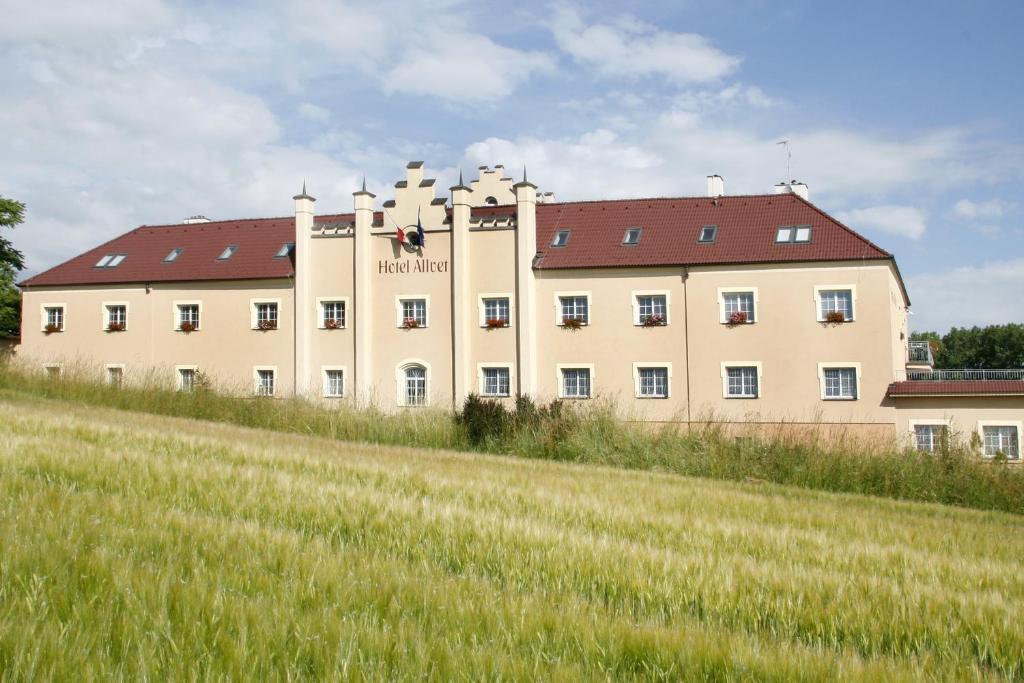 Hotel Allvet Drnovice  Eksteriør bilde